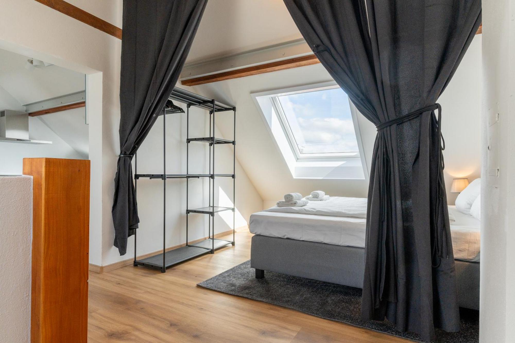 Ibm I Bertrandt I Kueche I 6 Per. Apartment